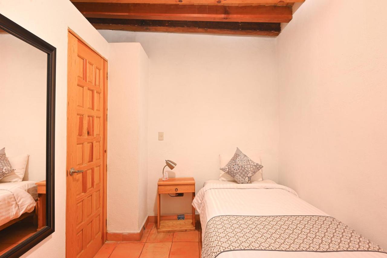 Hotel Meson Cuevano Guanajuato Zewnętrze zdjęcie
